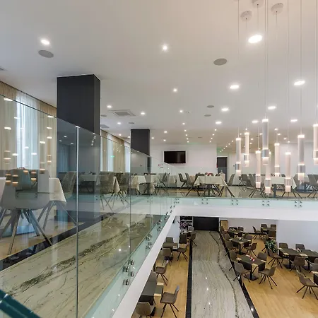 Hotel Blue Star Luxury 4*