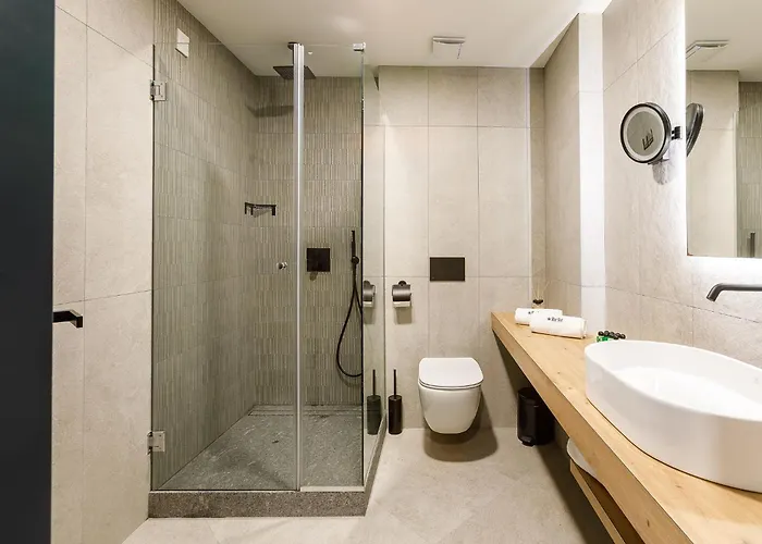 Blue Star Luxury Hotel 4*