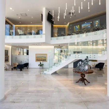 Blue Star Luxury