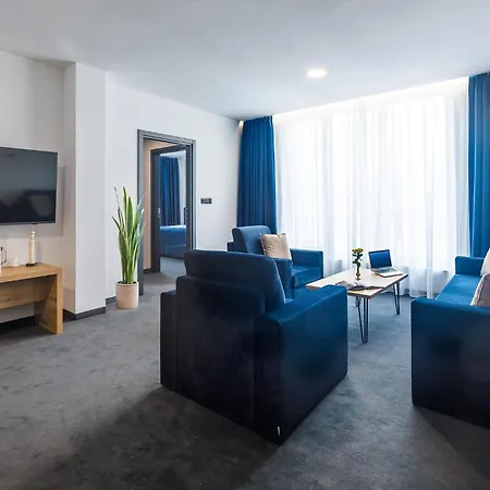 Blue Star Luxury