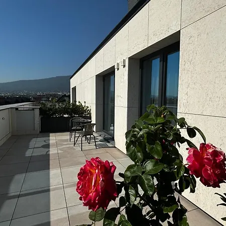 Blue Star Luxury Hotell 4*