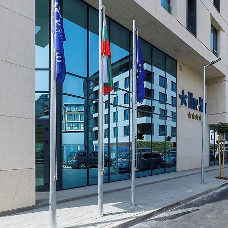 Blue Star Luxury 4*