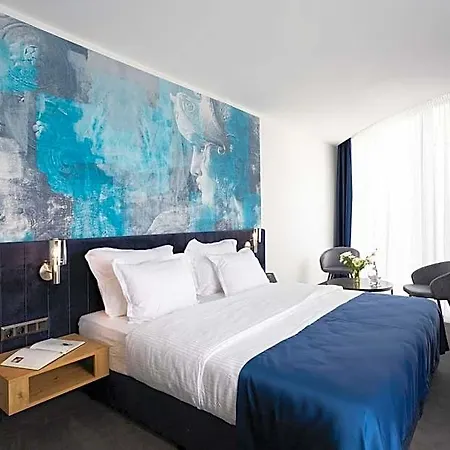Hotel Blue Star Luxury 4*