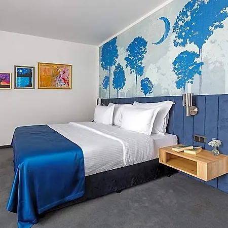 Hotel Blue Star Luxury 4*