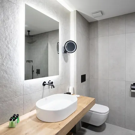 Blue Star Luxury