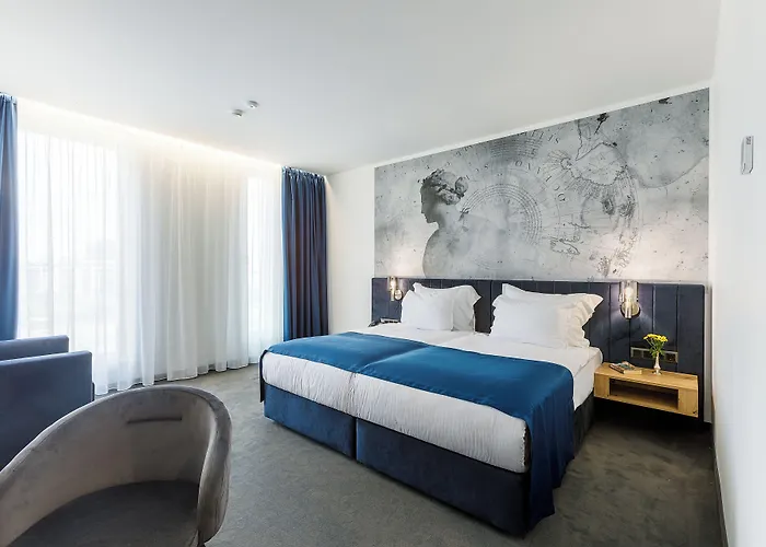 Hotel Blue Star Luxury 4*